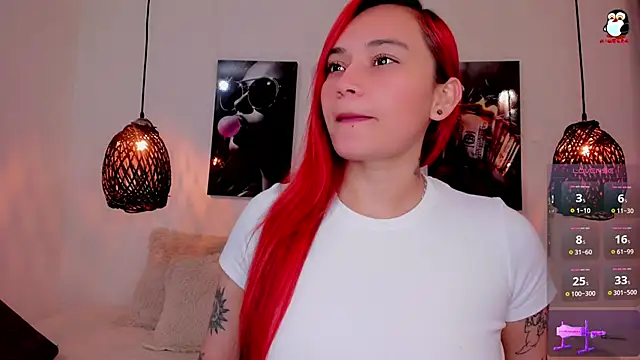 luna lobooo online show from October 21, 2025, 6:30 pm