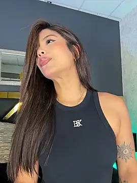 OneInAMillionXXX online show from June 19, 2026, 9:18 pm