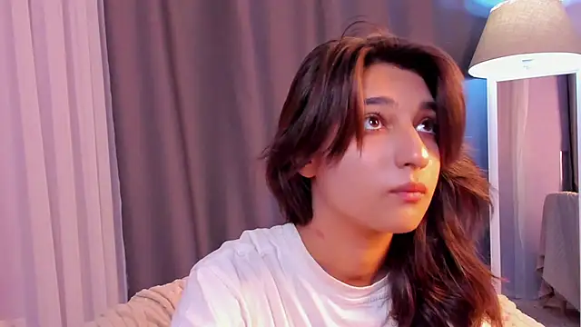 Snapshot of Elfy_Rare_ chatting on October 1, 2025, 2:56 pm Elfy Rare online show from October 1, 2025, 2:56 pm