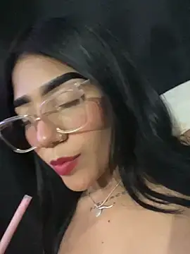 ElaRose 12 online show from March 6, 2026, 8:05 pm