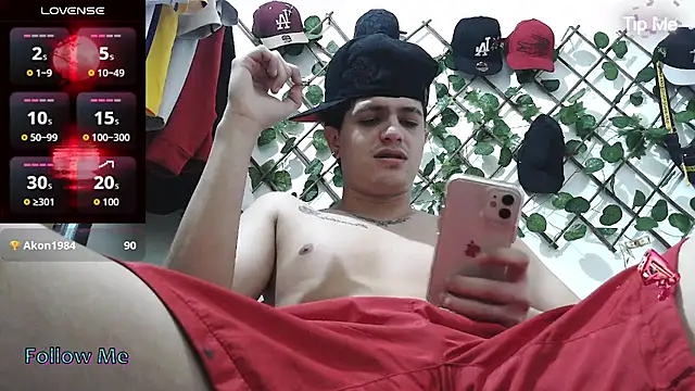 Themasterhades 777 online show from March 14, 2026, 9:53 pm