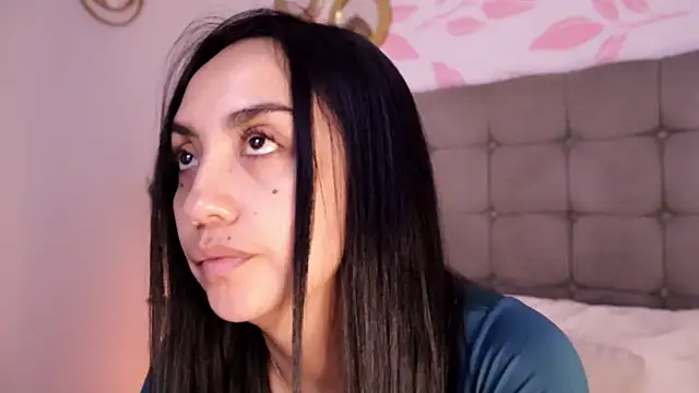 Snapshot of ana_riveros chatting on June 26, 2026, 8:02 pm ana riveros online show from June 26, 2026, 8:02 pm