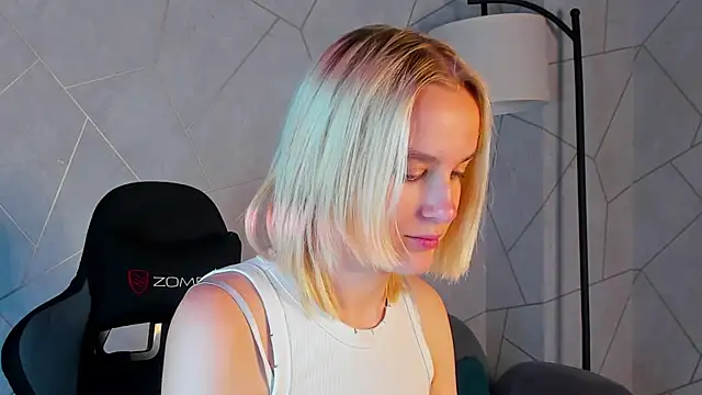 Carolin Miller online show from September 30, 2025, 9:03 am