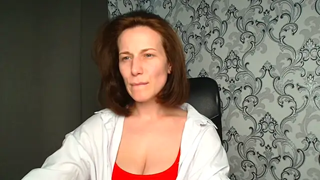 Snapshot of Kelly_Kisss chatting on June 13, 2026, 12:25 pm Kelly Kisss online show from June 13, 2026, 12:25 pm