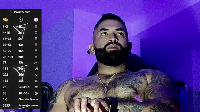 Max-prada online show from February 11, 2026, 1:54 am