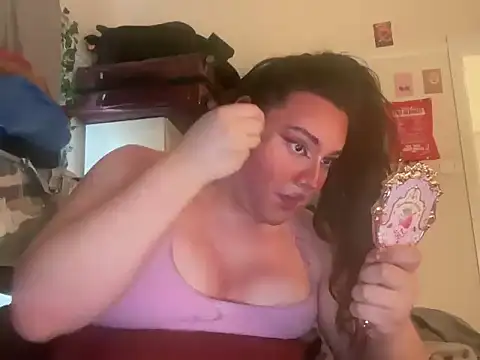 Snapshot of JenniferRobbie chatting on June 25, 2026, 5:45 am JenniferRobbie online show from June 25, 2026, 5:45 am