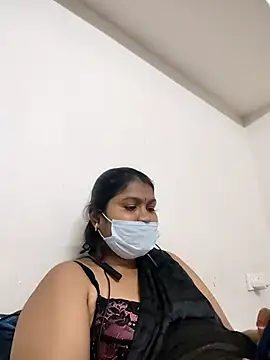 Snapshot of tamil_Miraclequeen chatting on September 15, 2025, 4:18 pm tamil Miraclequeen online show from September 15, 2025, 4:18 pm