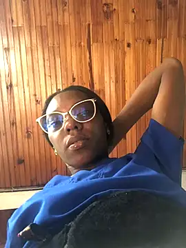 BryanaSmith21 online show from September 27, 2025, 3:06 pm