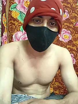 Snapshot of Seducing_couple chatting on May 2, 2026, 5:01 am Seducing couple online show from May 2, 2026, 5:01 am