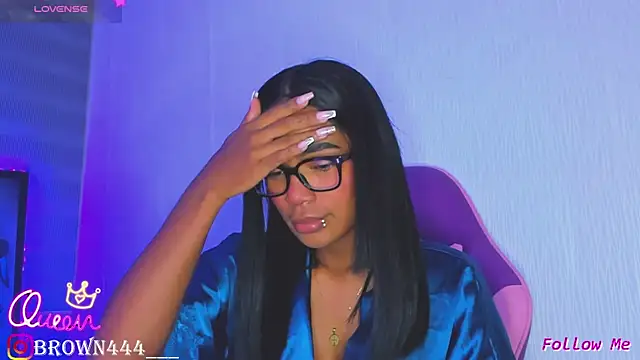 Snapshot of _naomibrown_ chatting on April 8, 2026, 1:05 am naomibrown online show from April 8, 2026, 1:05 am