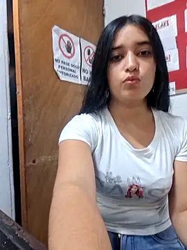 Nathaly78Rober online show from September 28, 2025, 5:29 pm