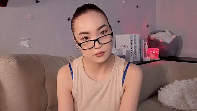 OdetteBiddy online show from March 21, 2026, 8:12 pm