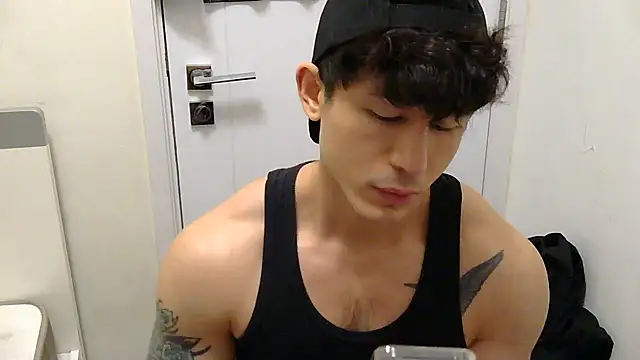 natenatejosh online show from October 21, 2025, 11:33 am