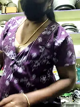 Snapshot of papukurty chatting on September 23, 2025, 12:35 am papukurty online show from September 23, 2025, 12:35 am