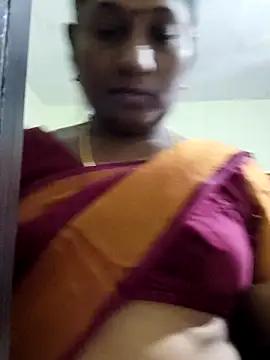 Snapshot of papukurty chatting on October 1, 2025, 5:46 am papukurty online show from October 1, 2025, 5:46 am