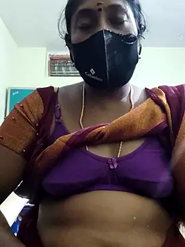 Snapshot of papukurty chatting on October 2, 2025, 6:04 pm papukurty online show from October 2, 2025, 6:04 pm