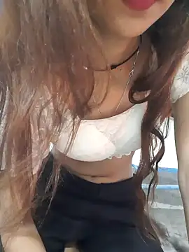 Snapshot of Mahira568 chatting on December 16, 2025, 8:58 pm Mahira568 online show from December 16, 2025, 8:58 pm