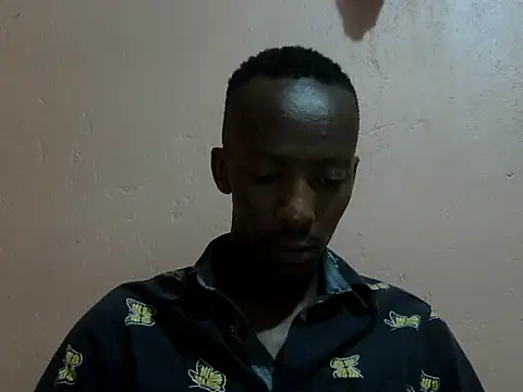 shadez94 online show from September 20, 2025, 7:37 pm