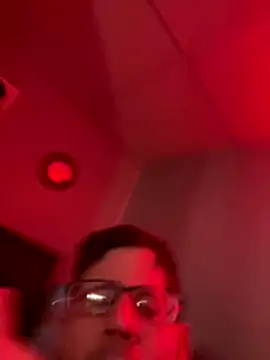 Snapshot of HotMessJESS chatting on December 15, 2025, 8:46 pm HotMessJESS online show from December 15, 2025, 8:46 pm