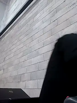 frenchblackc31 online show from March 12, 2026, 1:50 pm