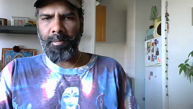 frenchblackc31 online show from March 15, 2026, 8:31 am