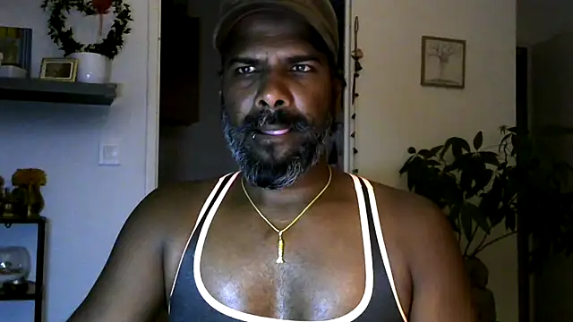 frenchblackc31 online show from June 9, 2026, 7:36 pm