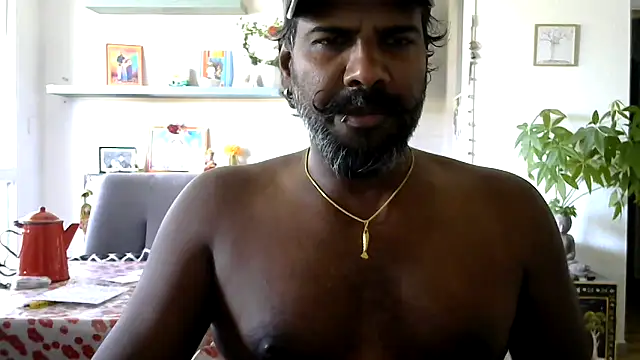 frenchblackc31 online show from June 18, 2026, 1:59 pm