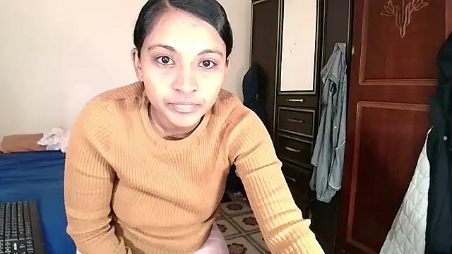 indiansweetflava online show from July 14, 2026, 12:00 pm