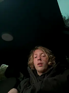 Snapshot of shhhh508 chatting on October 29, 2025, 9:05 pm shhhh508 online show from October 29, 2025, 9:05 pm