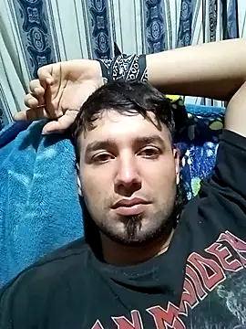 jjhojan11 online show from January 13, 2026, 9:53 pm