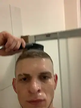 macho1347 online show from February 12, 2026, 2:06 am