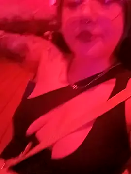 Dulcedeanis online show from November 6, 2025, 3:18 am