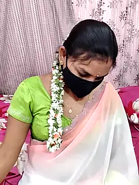 Lalitha-1995 online show from November 21, 2025, 5:06 am