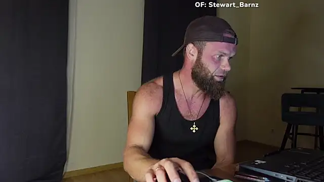 Stewart Barnz online show from July 10, 2026, 10:01 pm
