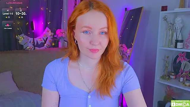 JoyceJones online show from January 14, 2026, 8:03 pm