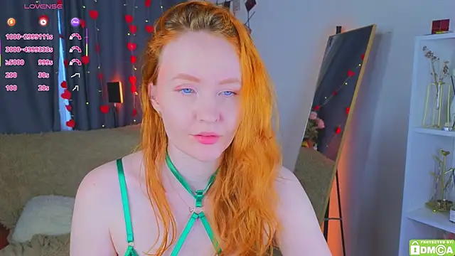 Snapshot of JoyceJones chatting on June 22, 2026, 11:02 pm JoyceJones online show from June 22, 2026, 11:02 pm