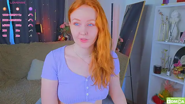 Snapshot of JoyceJones chatting on July 16, 2026, 12:11 pm JoyceJones online show from July 16, 2026, 12:11 pm