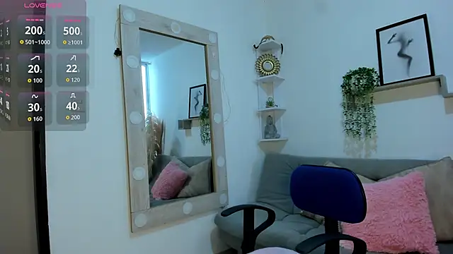 Samanta Monroe online show from September 18, 2025, 12:07 pm