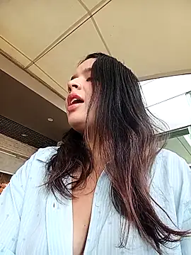 Lambedora 69 online show from November 25, 2025, 7:36 pm