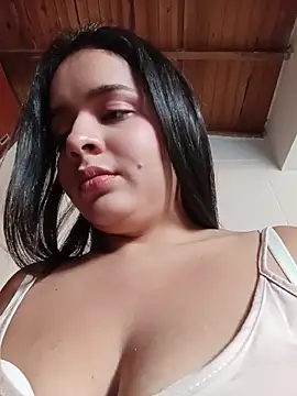 Lambedora 69 online show from May 7, 2026, 7:52 pm