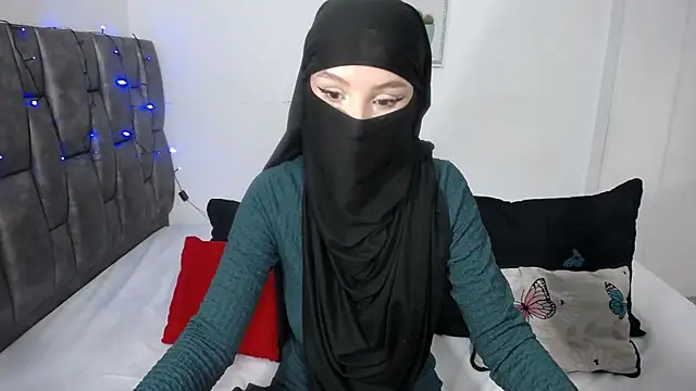 Snapshot of __Nahia chatting on October 21, 2025, 2:18 pm Nahia online show from October 21, 2025, 2:18 pm