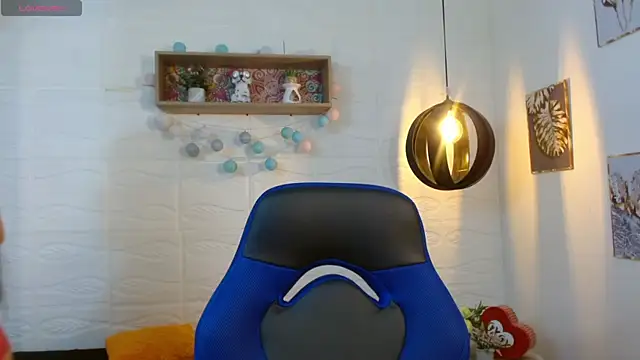 Snapshot of tulunaroja chatting on September 29, 2025, 8:13 pm tulunaroja online show from September 29, 2025, 8:13 pm