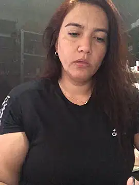 sweetdulcexxx online show from April 24, 2026, 9:06 pm