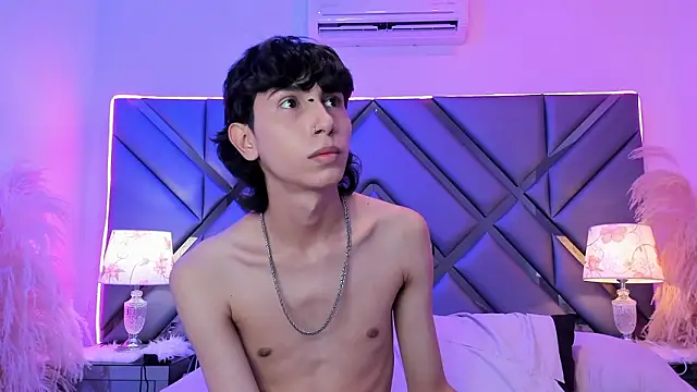 Milan LewisS online show from February 9, 2026, 1:15 pm