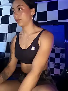 Snapshot of kendraof chatting on March 19, 2026, 6:12 pm kendraof online show from March 19, 2026, 6:12 pm