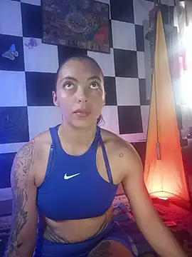 kendraof online show from July 3, 2026, 7:42 pm
