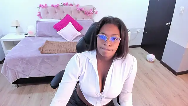 Snapshot of ebony_fantasy2 chatting on October 28, 2025, 12:09 pm ebony fantasy2 online show from October 28, 2025, 12:09 pm