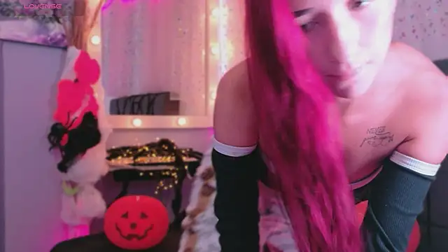 NataliaPrada s online show from October 15, 2025, 5:13 pm