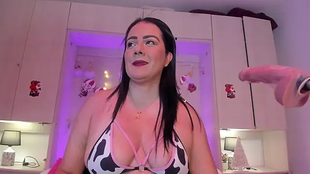 AlicePipper online show from December 18, 2025, 4:07 am