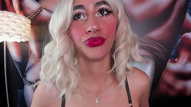 miss   taylor online show from June 12, 2026, 2:43 am